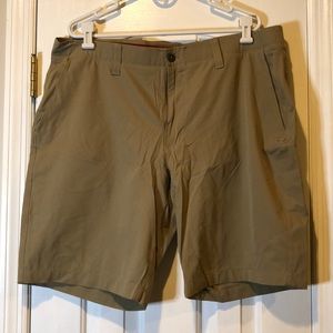 Under Armour Beige Golf Shorts